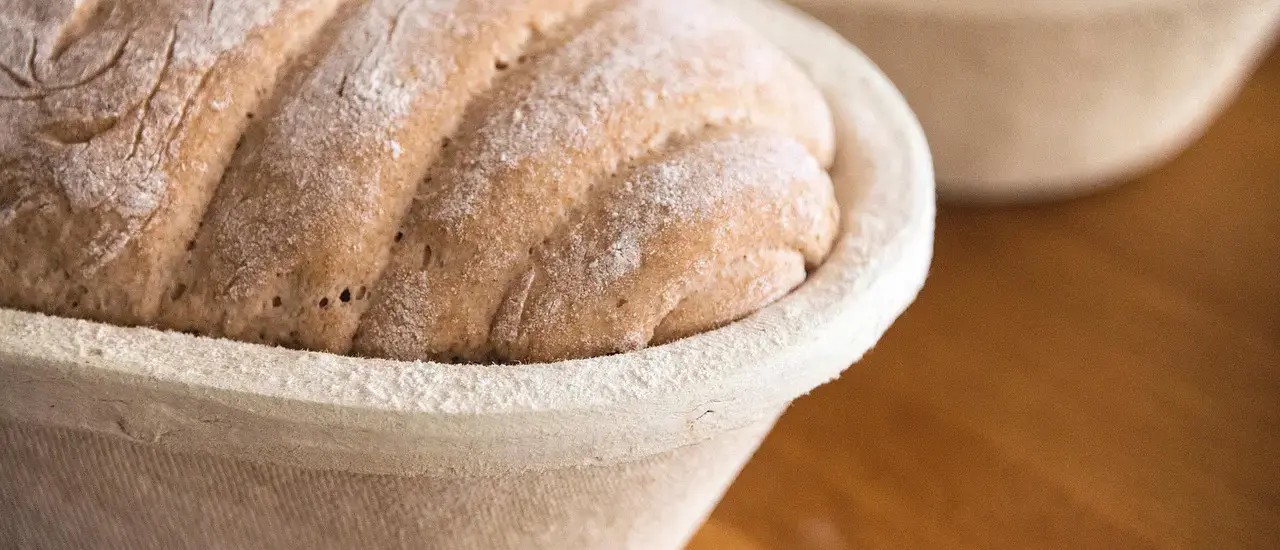 Guide til koldhævede fuldkornspizzabunde