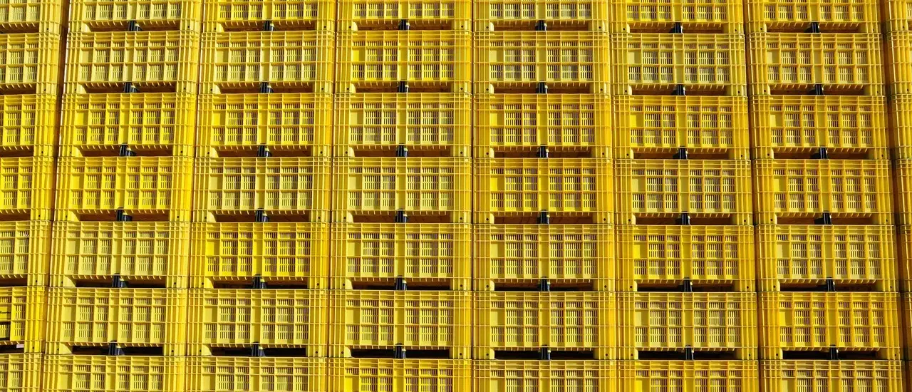 Hvad er god praksis ved transport af malerier?