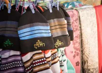 Hvem er Karen Blixen? Kvinden bag myten og fortællingernes magi