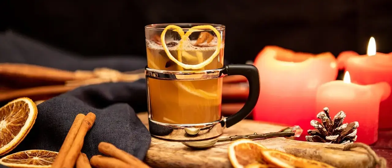 Hvordan laver man gløgg? Sådan laver du den ultimative varme krydderdrik
