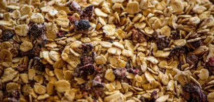 Hvorfor sætter vi grød frem til nissen juleaften?