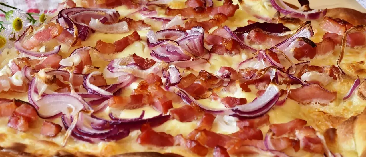 Syrnet fløde: sådan laver du cremefraiche derhjemme